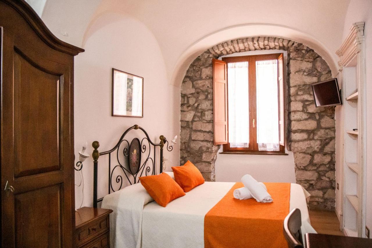 Hotel S’ammentu house à Bosa Extérieur photo